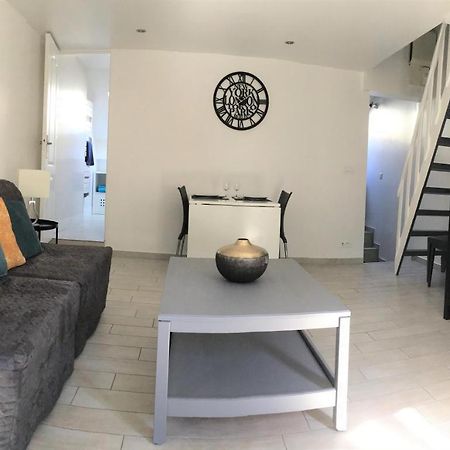 Apartamento Duplex Bellifontain Au Coeur De Fontainebleau Exterior foto